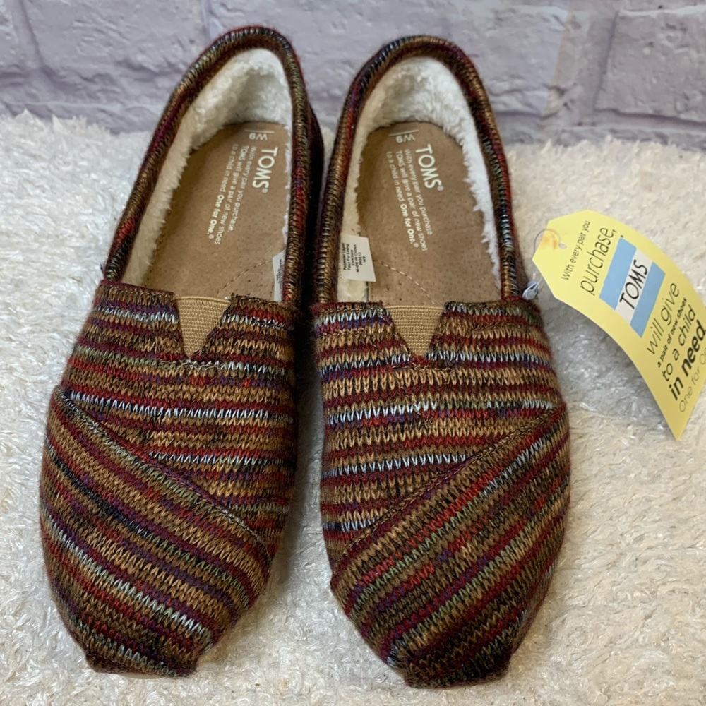 Toms